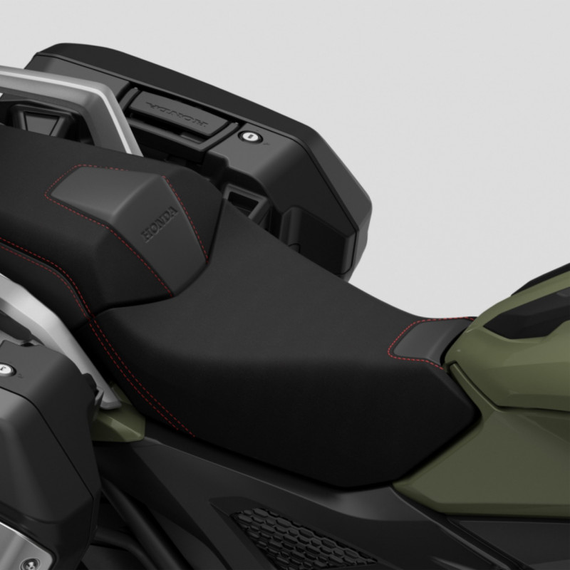 08R72-MKW-D70ZA : Sella confort pilota Honda Honda NC700 NC750