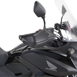 HP1111B : Parafanghi Givi HP1111B Honda NC700 NC750